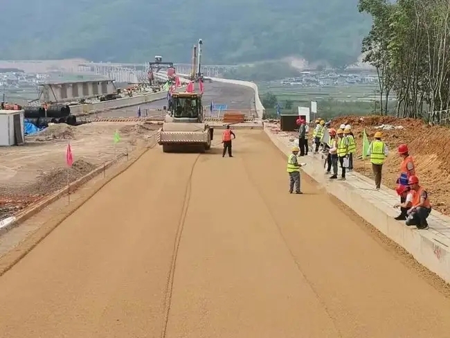 兰陵路基工程